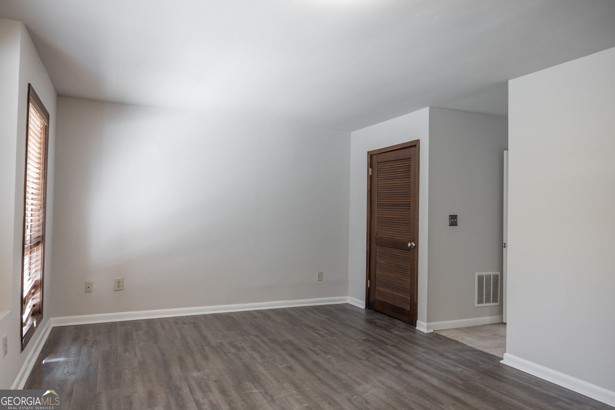 4053 Spalding Hollow Northwest Peachtree Corners, GA 30092 - Photo 36 of 54