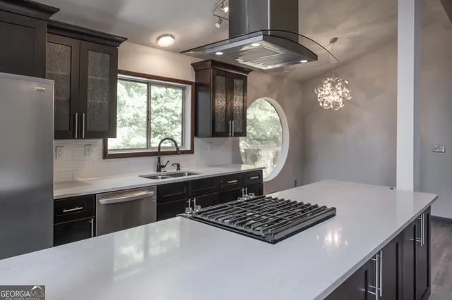 $644,900 | 4053 Spalding Hollow Northwest, Peachtree Corners, GA 30092