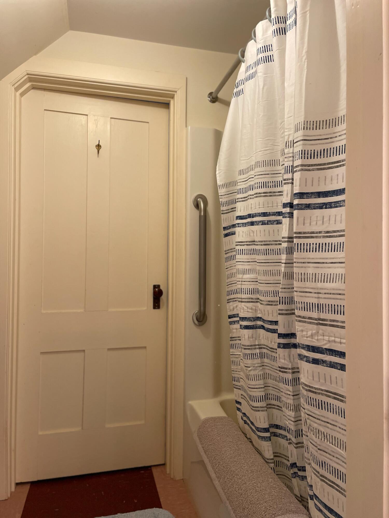 116 Bernard Road Bernard, ME 04612 - Photo 39 of 60 116 Bernard Road Tub Room
