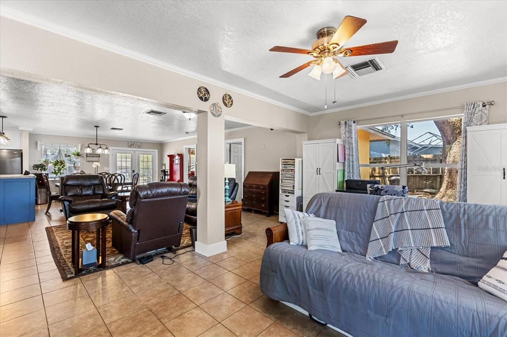 2252 Kent Road Deltona, FL 32738 - Photo 12 of 31 Gallery Image 12