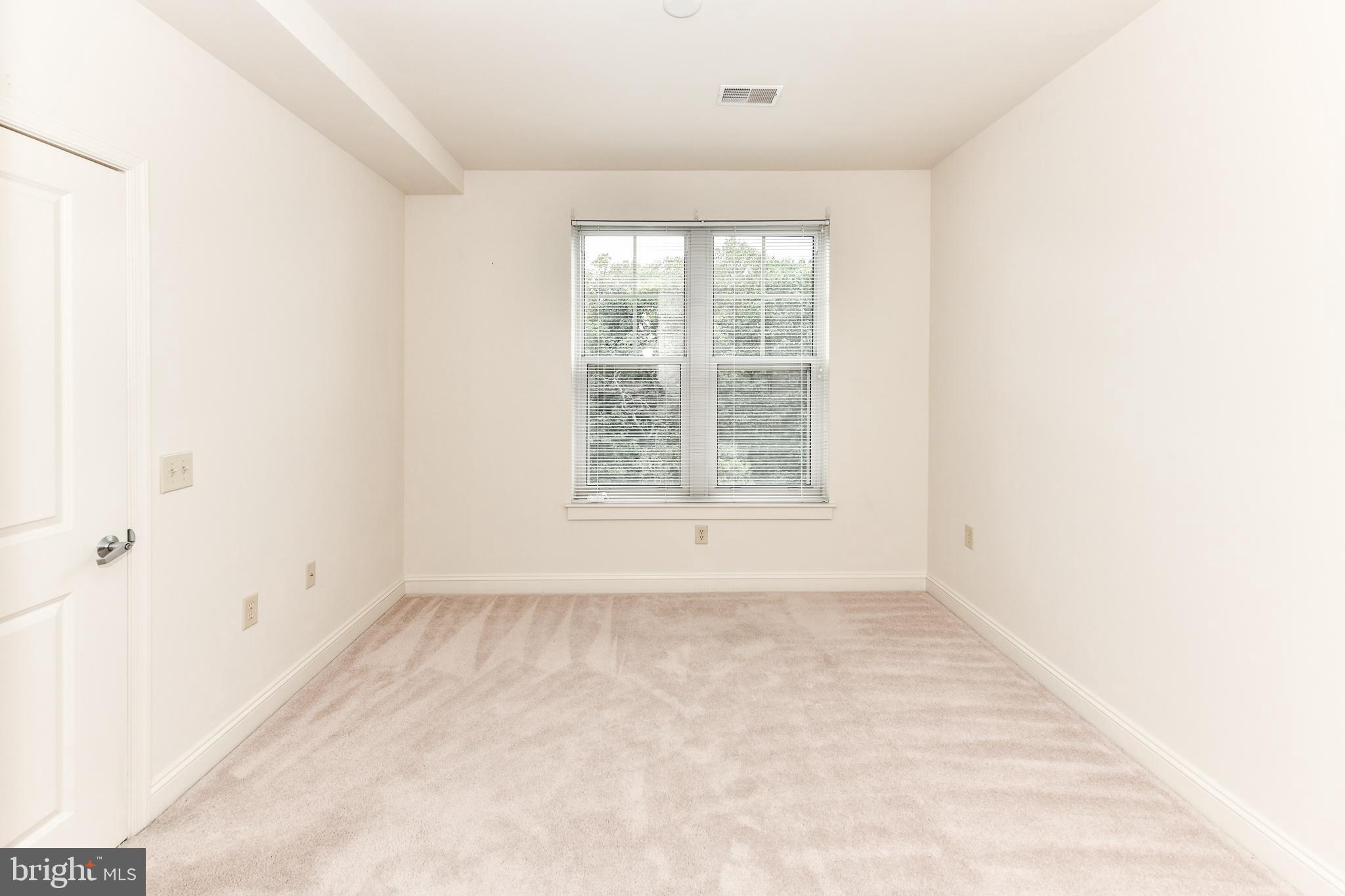 11770 Sunrise Valley Drive, Unit 421 Reston, VA 20191 - Photo 15 of 38