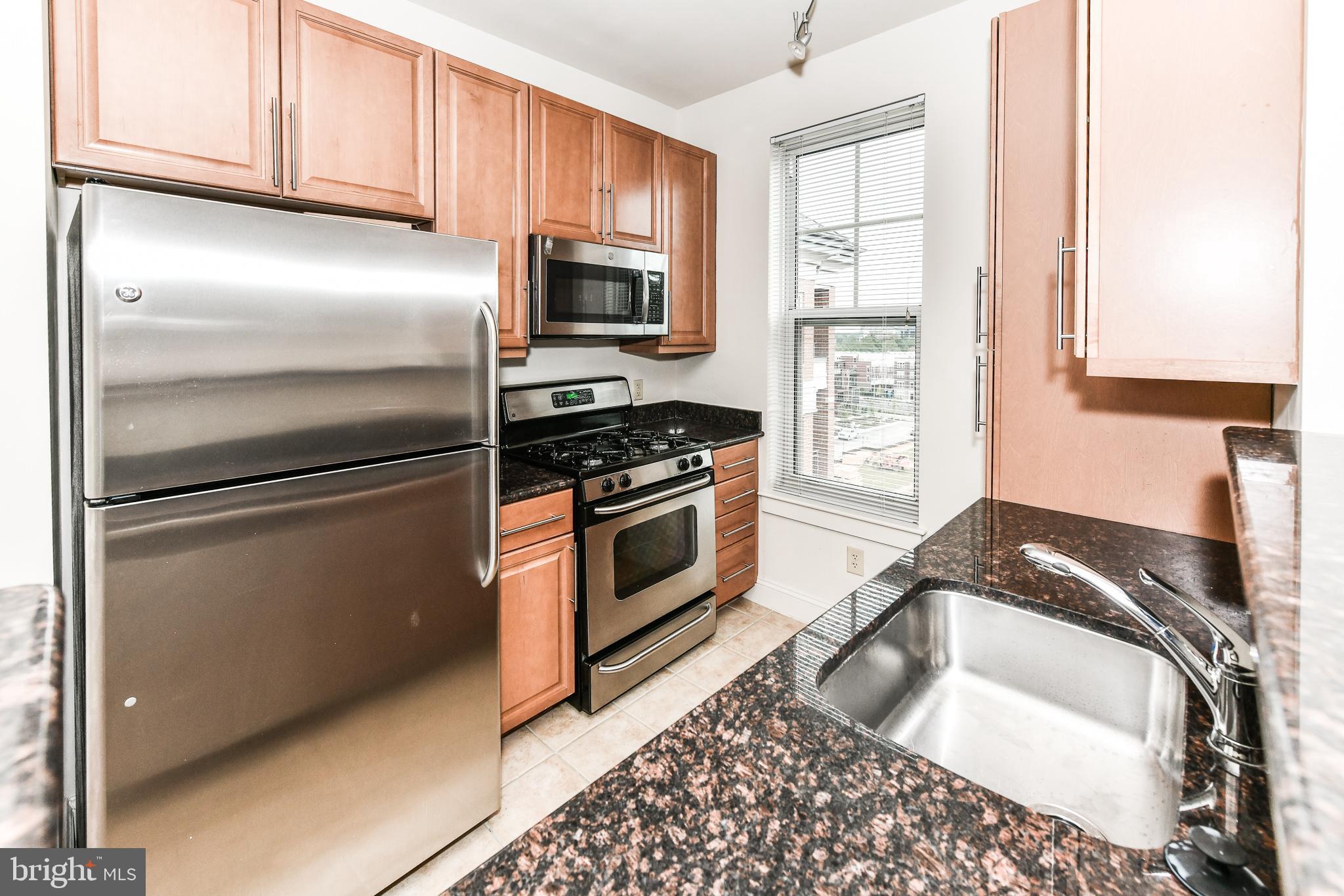 11770 Sunrise Valley Drive, Unit 421 Reston, VA 20191 - Photo 2 of 38