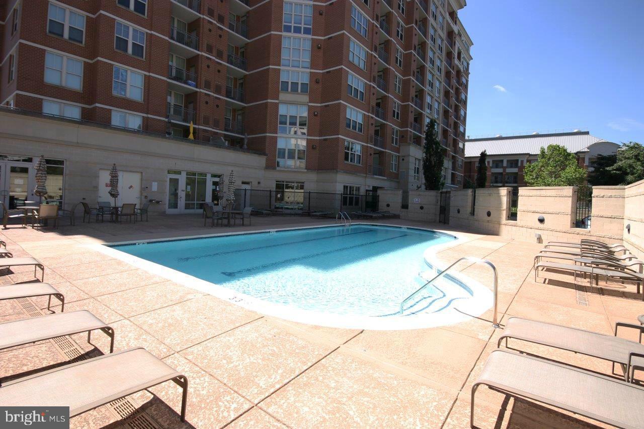 11770 Sunrise Valley Drive, Unit 421 Reston, VA 20191 - Photo 25 of 38