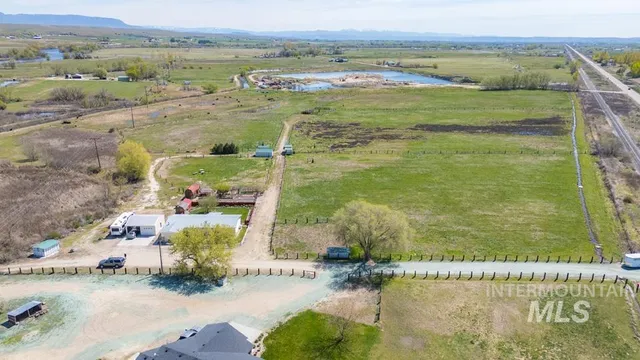 $785,000 | 6110 Highway 52, New Plymouth, ID 83655