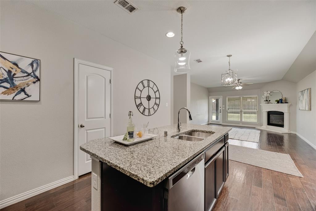 1821 Ridge Creek Lane Aubrey, TX 76227 - Photo 14 of 30