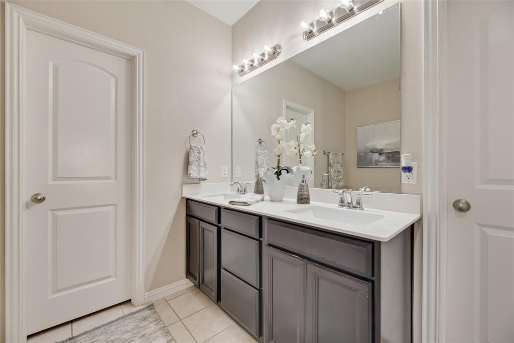 1821 Ridge Creek Lane Aubrey, TX 76227 - Photo 19 of 30