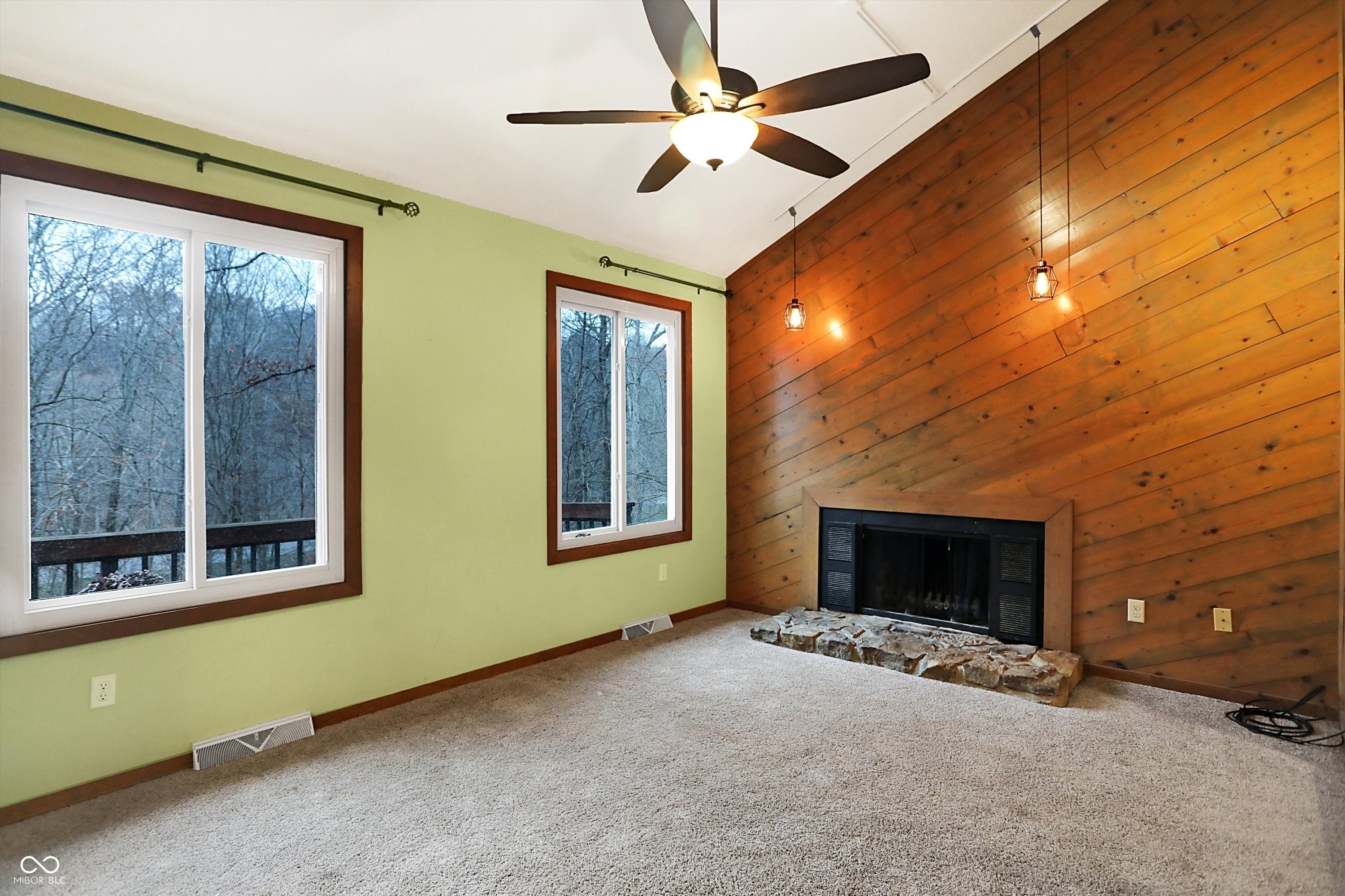 13832 West Old Nashville Road Columbus, IN 47201 - Photo 5 of 30