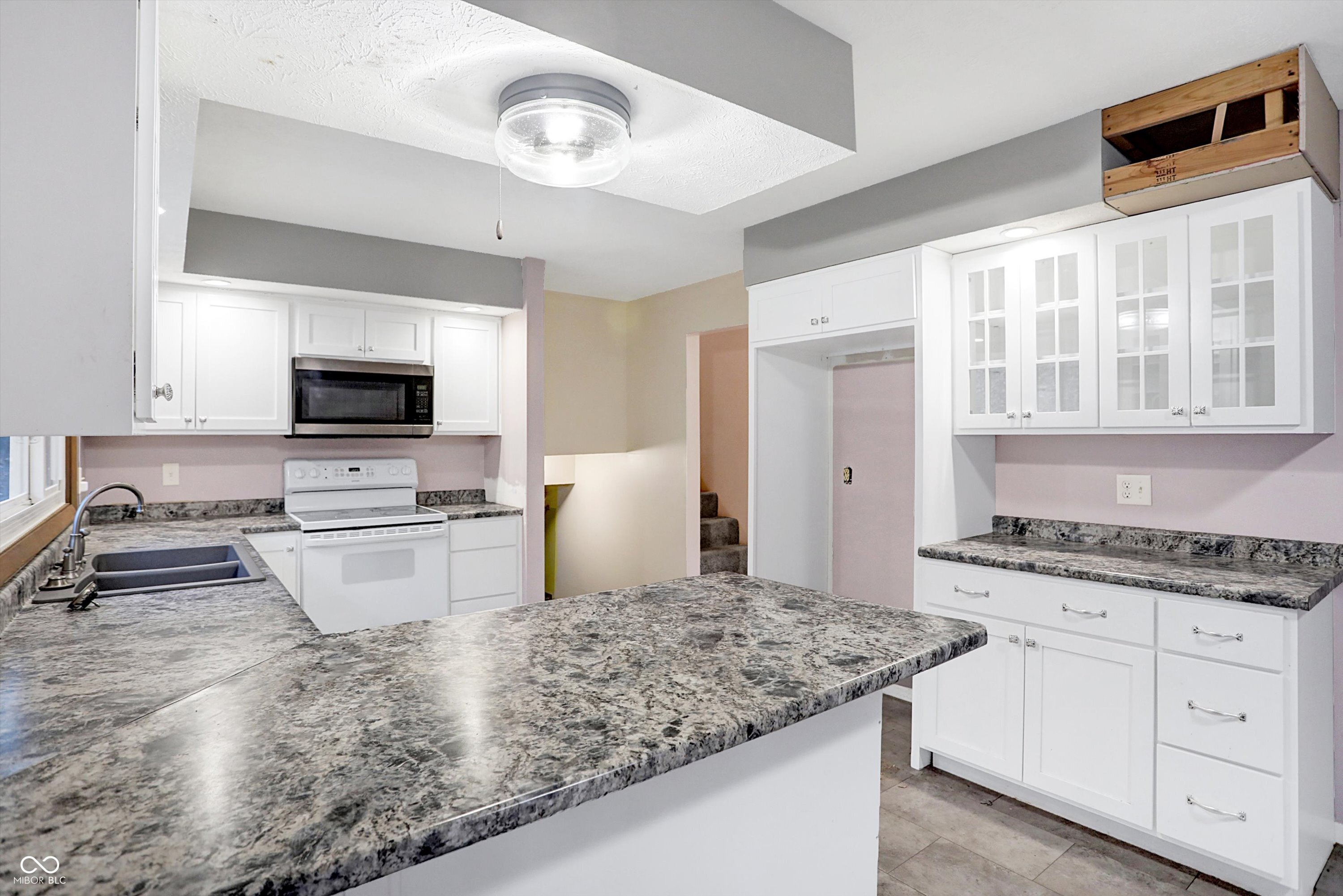 13832 West Old Nashville Road Columbus, IN 47201 - Photo 10 of 30