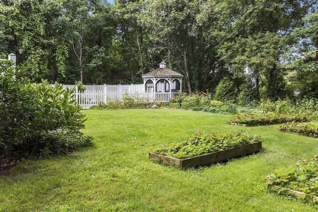 10 Parallel Street Harwich, MA 02645 - Photo 24 of 30