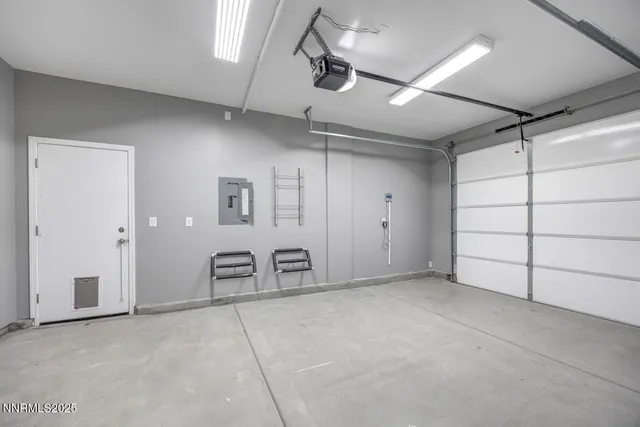 $523,000 | 119 Alamosa Street, Dayton, NV 89403