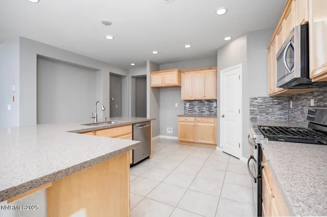 $523,000 | 119 Alamosa Street, Dayton, NV 89403