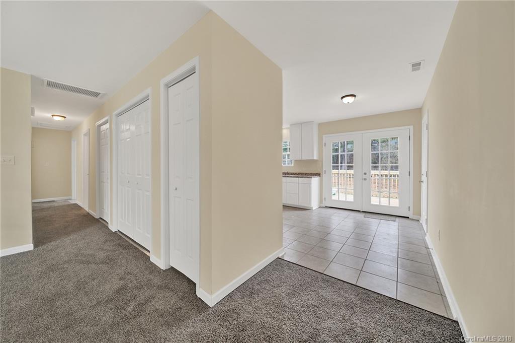 1422 Longview Road, Unit 2B Rock Hill, SC 29732 - Photo 8 of 33 Gallery Image 8
