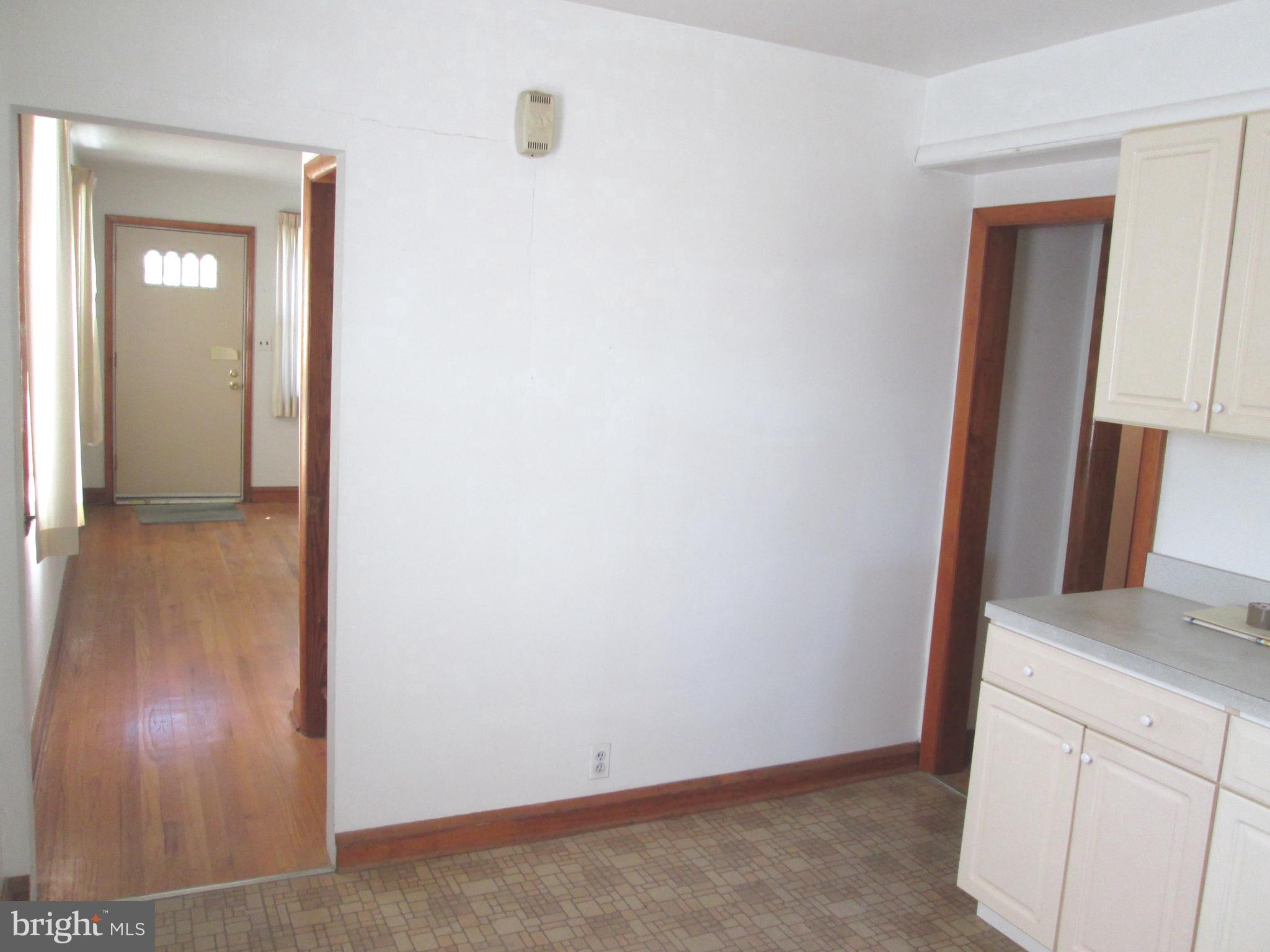 6913 Chambers Road Baltimore, MD 21234 - Photo 7 of 47 Gallery Image 7