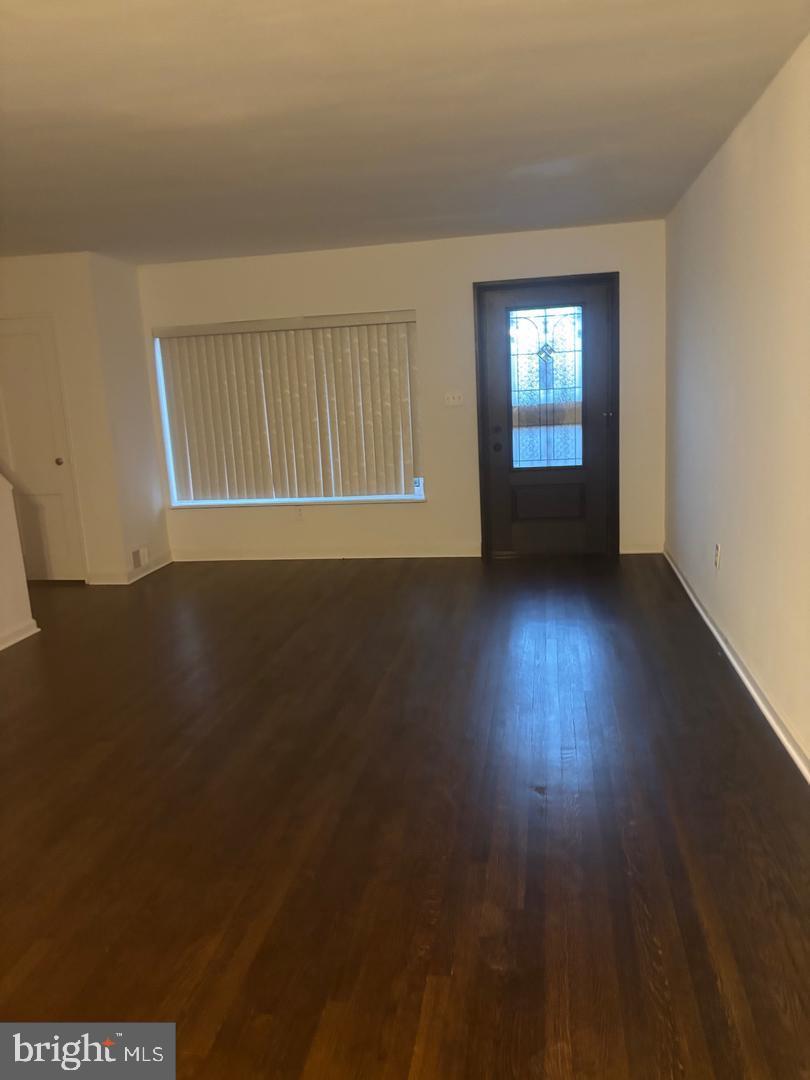 118 Urell Place Northeast Washington, DC 20011 - Photo 2 of 25