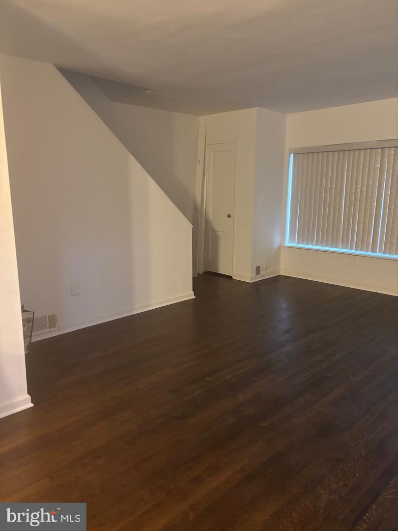 118 Urell Place Northeast Washington, DC 20011 - Photo 3 of 25