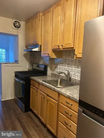 $4,300 | 118 Urell Place Northeast, Washington, DC 20011