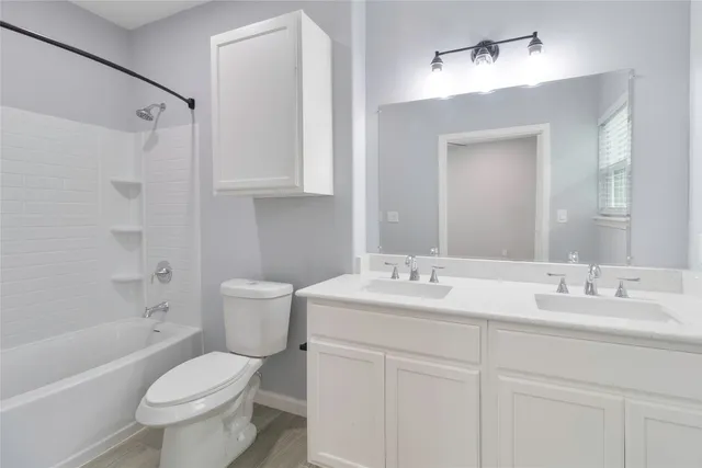 $1,850 | 510 Bluebonnet Drive, La Marque, TX 77568