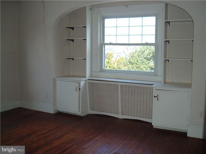 318 Kent Road Bala Cynwyd, PA 19004 - Photo 14 of 17 Master Bedroom