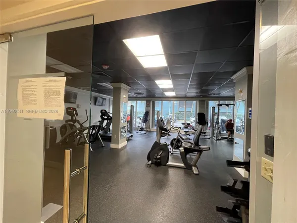 $1,799 | 1865 79th Street Causeway, Unit 2L, North Bay Village, FL 33141