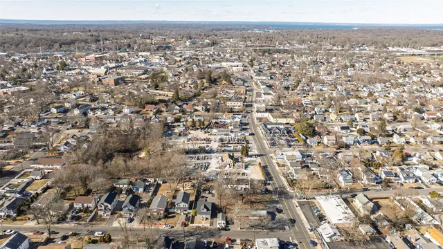 $99,996 | East 12th Street, Huntington Station, NY 11746