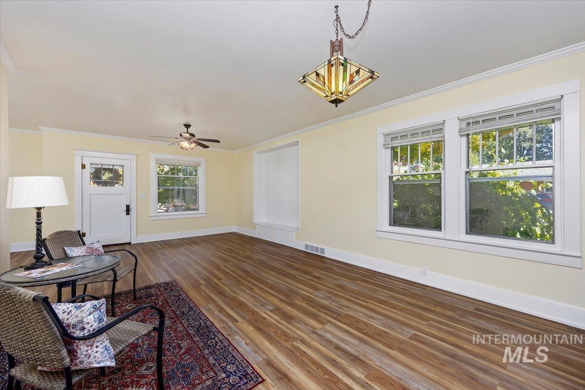 421 East Main Street Jerome, ID 83338 - Photo 11 of 32