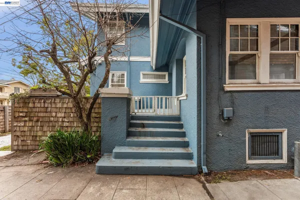 $1,697,000 | 2643 Stuart Street, Berkeley, CA 94705