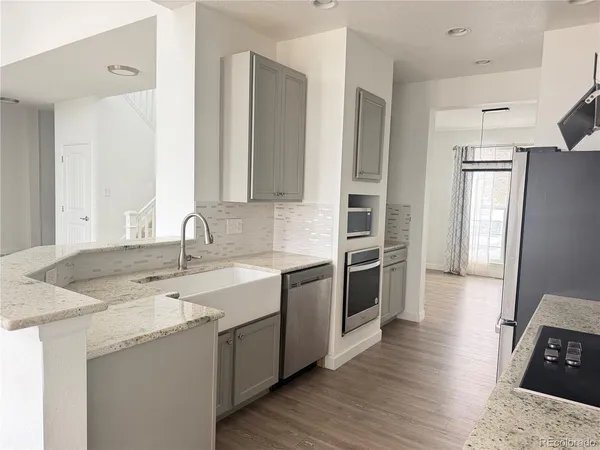 $3,300 | 11655 Zenobia Court, Westminster, CO 80031