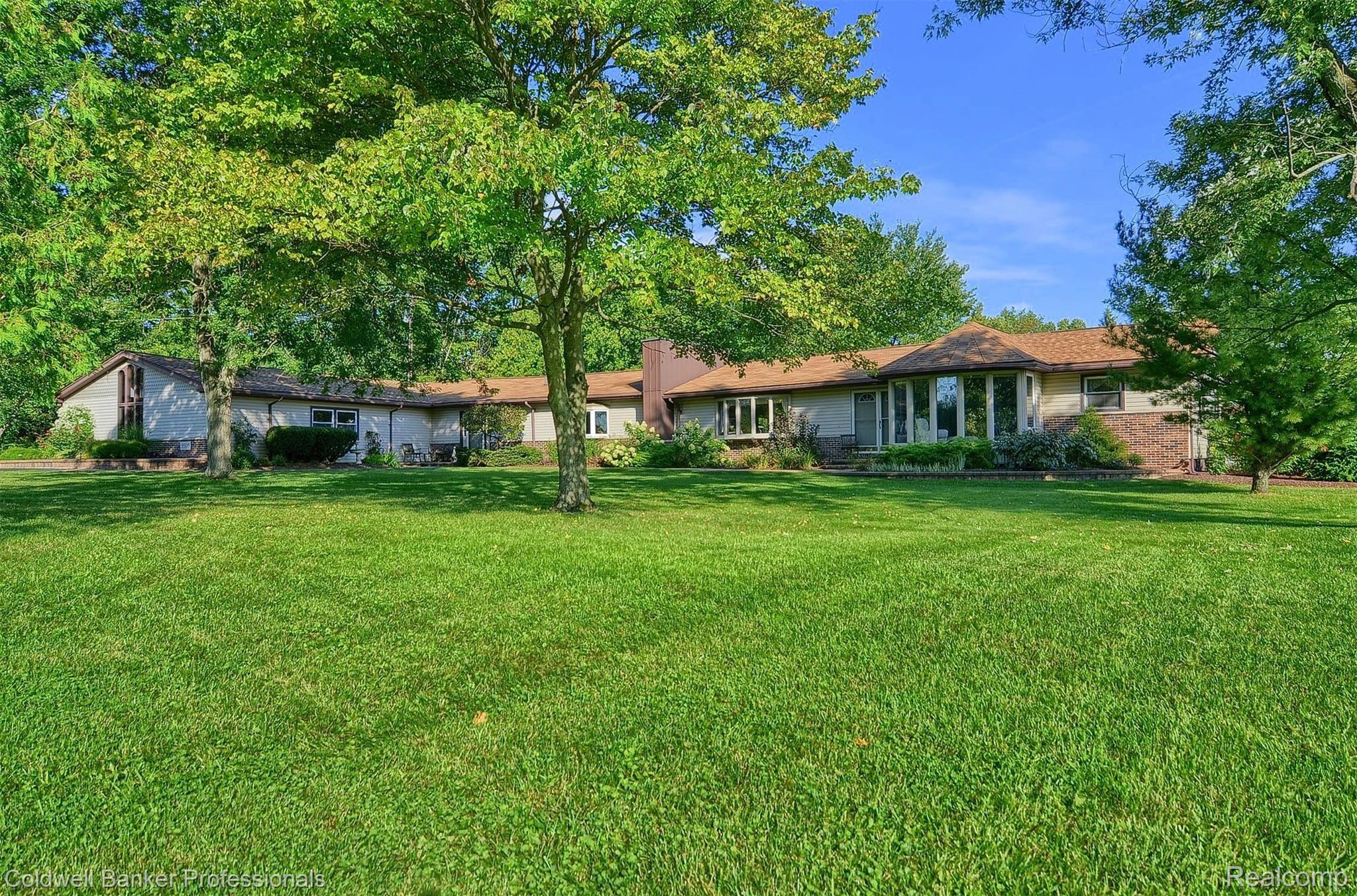 9503 Warren Road Plymouth, MI 48170 - Photo 5 of 58 5-Front 2nd View.jpg