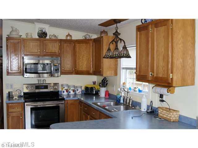 1146 Kallam Farm Road Sandy Ridge, NC 27046 - Photo 11 of 16 Kitchen.
