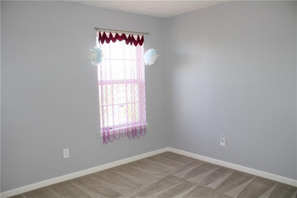 5694 Yorktown Road Plainfield, IN 46168 - Photo 13 of 21 Gallery Image 13