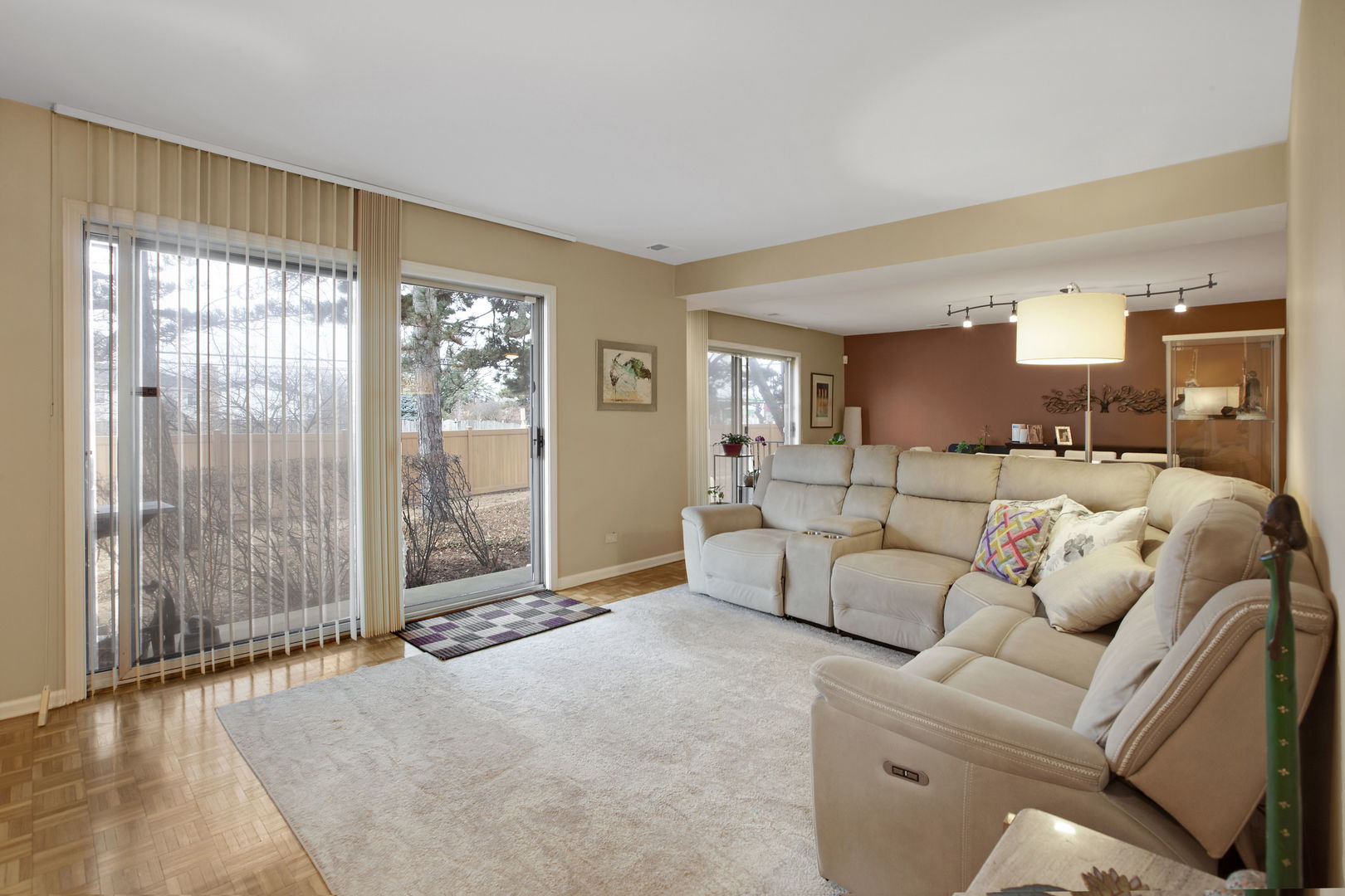 4050 Dundee Road, Unit 105 Northbrook, IL 60062 - Photo 6 of 18