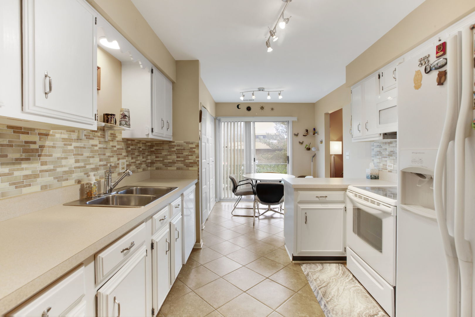 4050 Dundee Road, Unit 105 Northbrook, IL 60062 - Photo 8 of 18