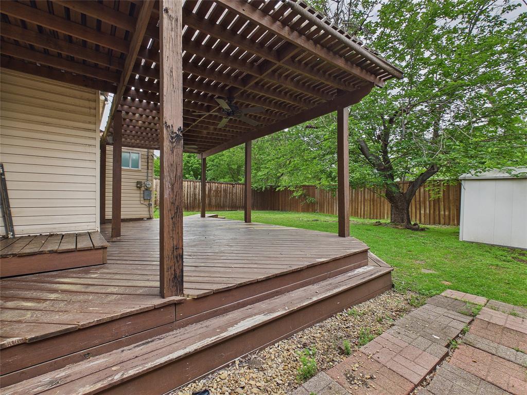 2310 Ridgewood Street Irving, TX 75062 - Photo 17 of 18