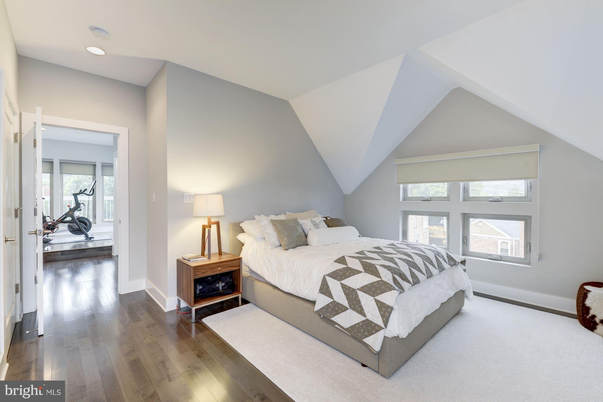 101 East Reed Avenue Alexandria, VA 22305 - Photo 15 of 30 Bedroom