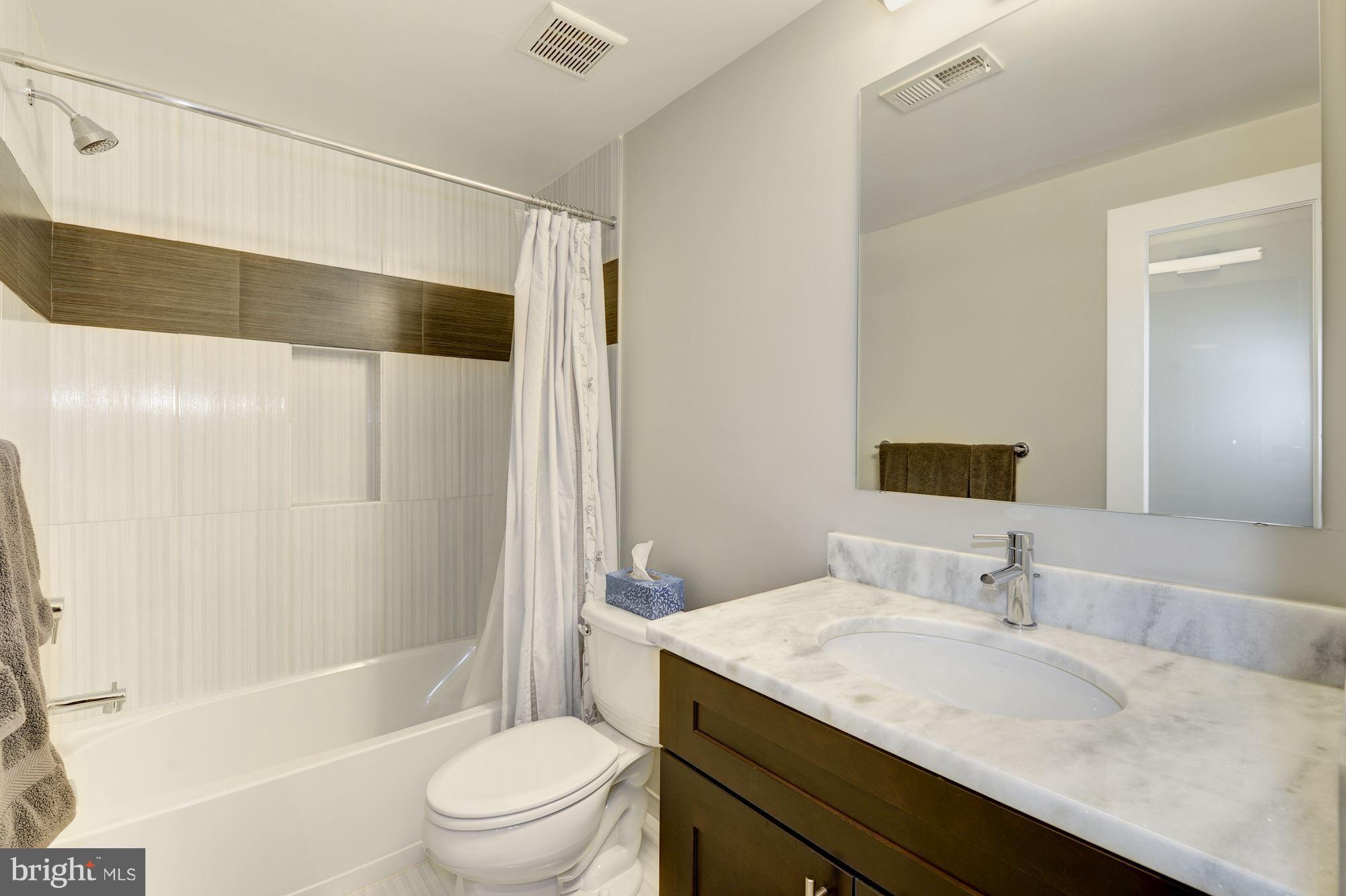101 East Reed Avenue Alexandria, VA 22305 - Photo 20 of 30 Bath