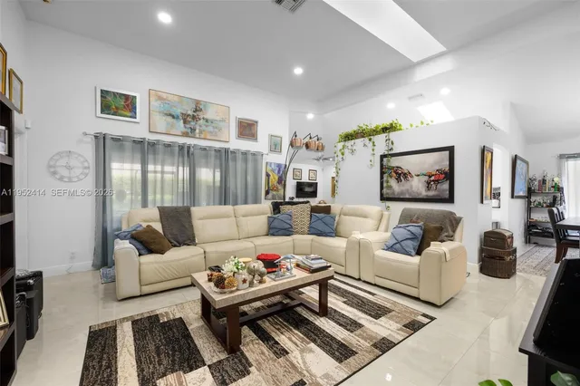 $625,000 | 12714 Northwest 19th Manor, Coral Springs, FL 33071