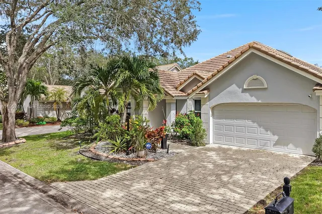 $625,000 | 12714 Northwest 19th Manor, Coral Springs, FL 33071