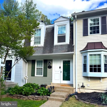 $429,900 | 17 Palmer Court, Sterling, VA 20165
