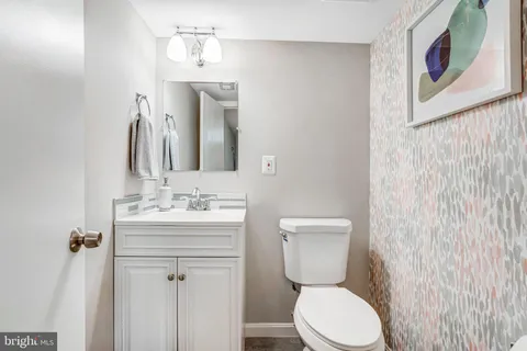 $429,900 | 17 Palmer Court, Sterling, VA 20165