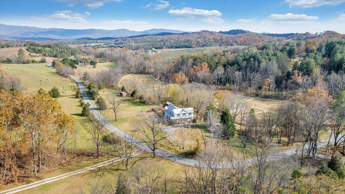 7758 Old Fincastle Road Fincastle, VA 24090 - Photo 78 of 99 100-DJI_20251104021929_0032_D