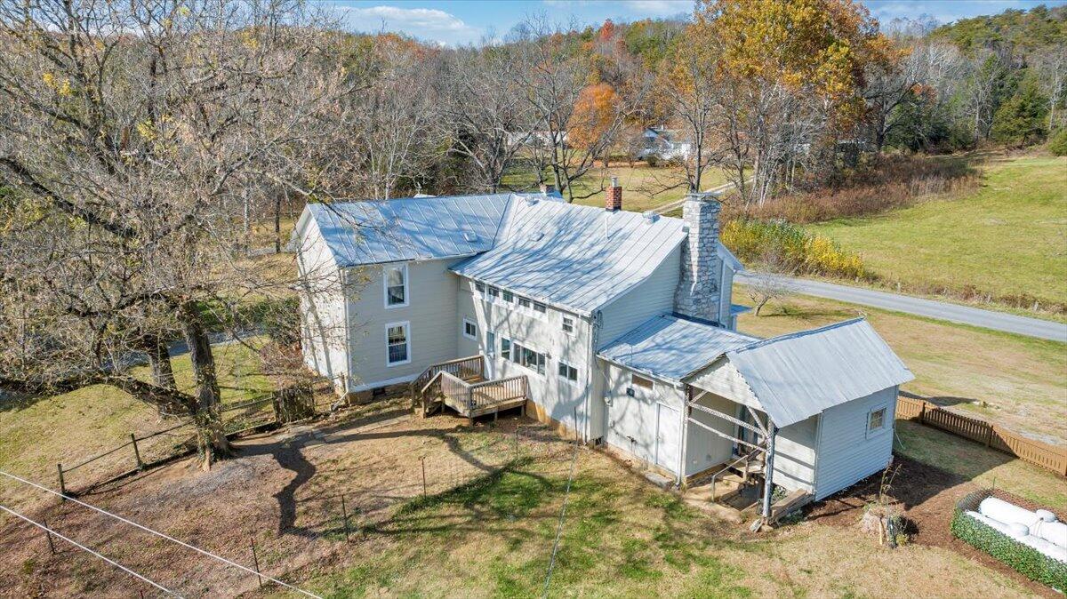 7758 Old Fincastle Road Fincastle, VA 24090 - Photo 83 of 99 110-DJI_20251104022121_0041_D