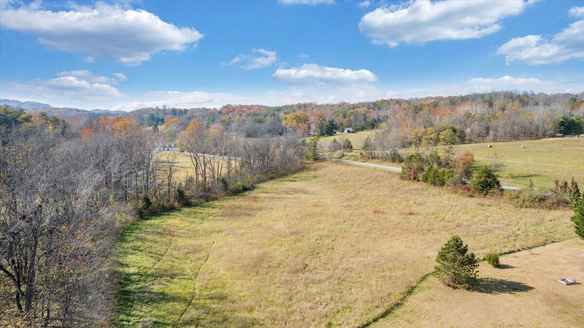 7758 Old Fincastle Road Fincastle, VA 24090 - Photo 91 of 99 140-DJI_20251104023215_0076_D