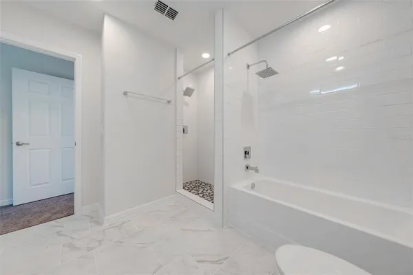 $2,050 | 2147 Penny Lane, Kissimmee, FL 34741