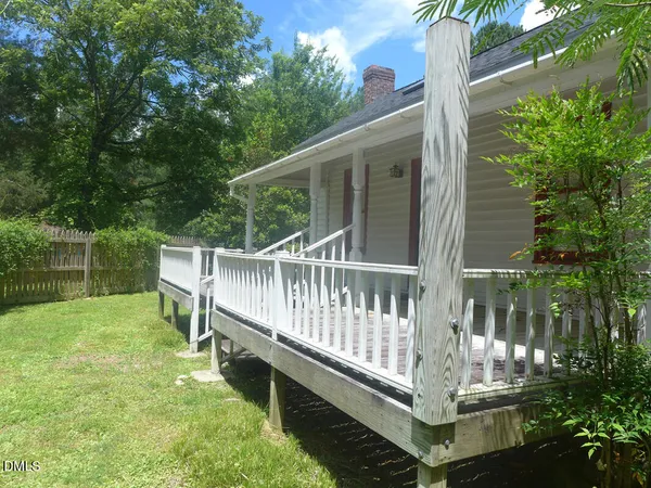 $2,995 | 917 Phil's Creek Road, Chapel Hill, NC 27516