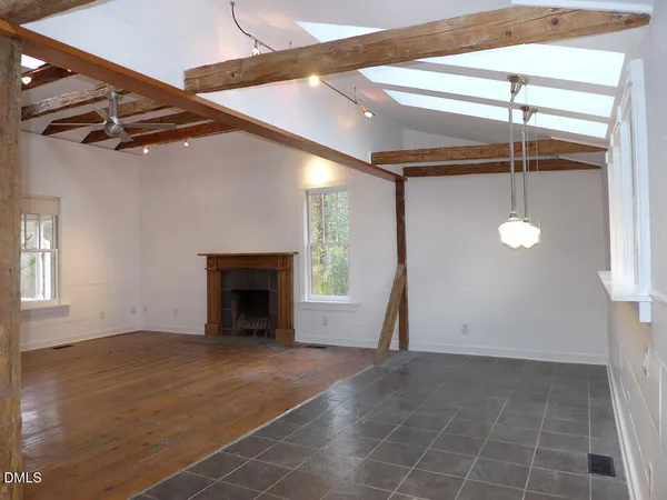 $2,995 | 917 Phil's Creek Road, Chapel Hill, NC 27516