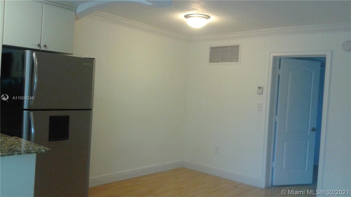 3245 Virginia Street, Unit 59 Coconut Grove, FL 33133 - Photo 2 of 8