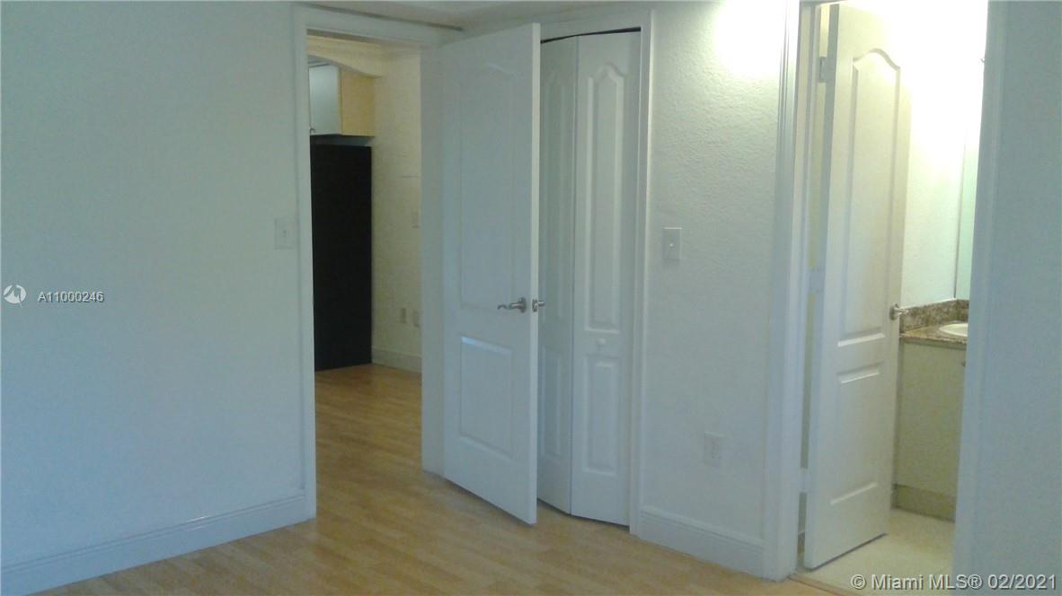 3245 Virginia Street, Unit 59 Coconut Grove, FL 33133 - Photo 5 of 8