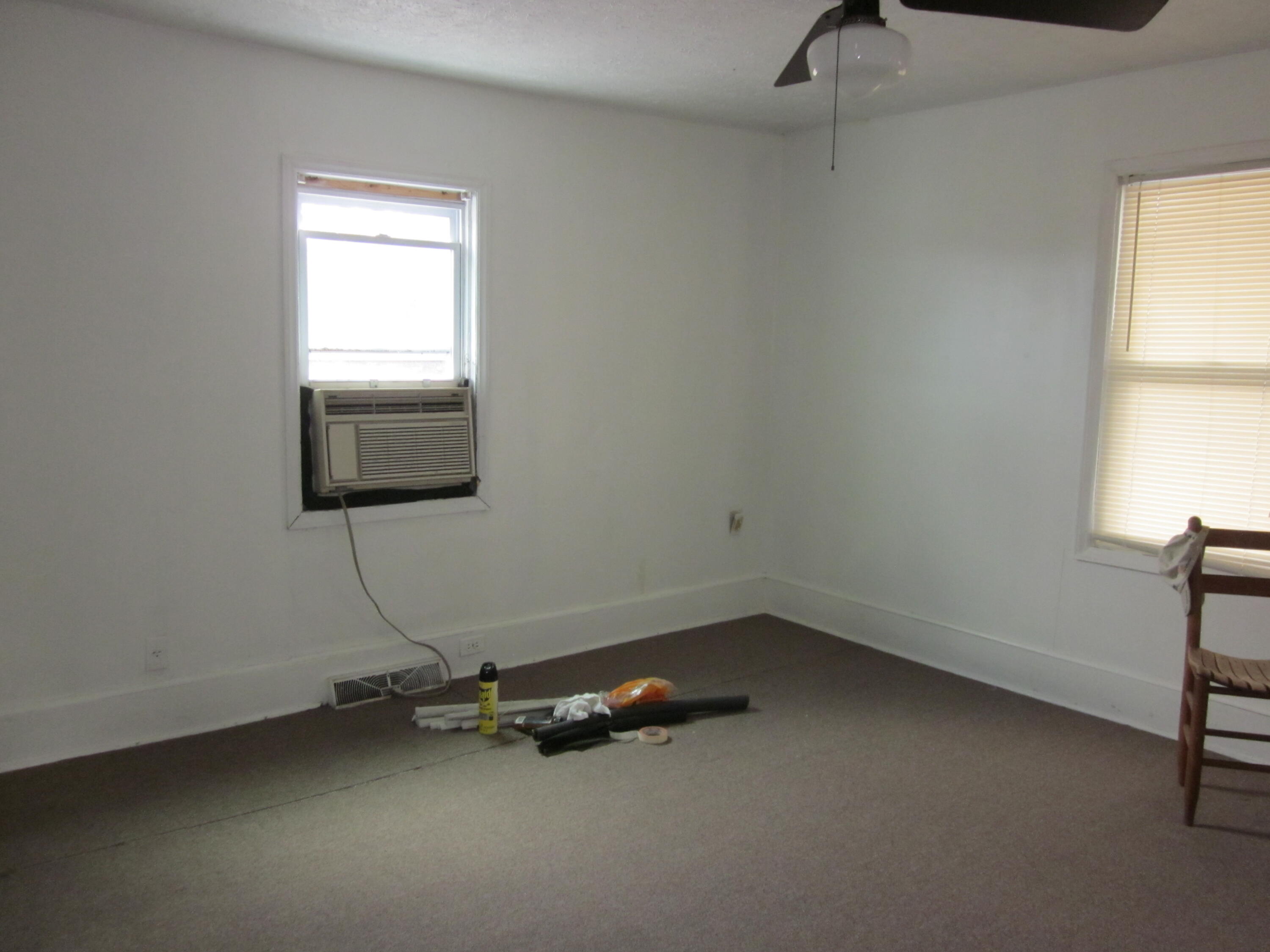 11740 Mt Cross Road Dry Fork, VA 24549 - Photo 7 of 20 Living Room