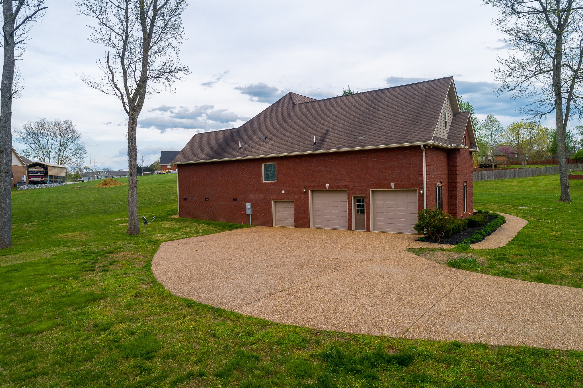 705 Deer Ridge Lane Lebanon, TN 37087 - Photo 41 of 49 a front view of house with yard and green space