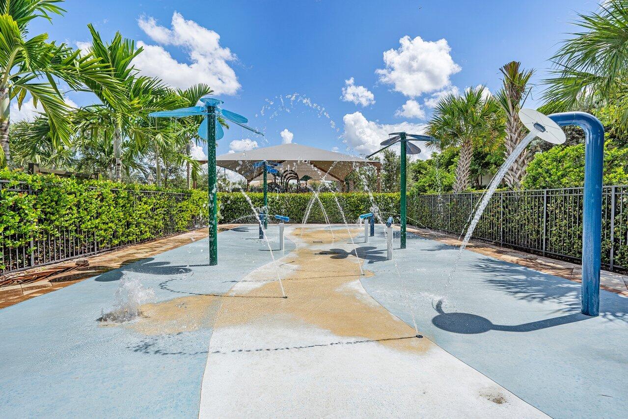 14149 Rock Salt Road Delray Beach, FL 33446 - Photo 56 of 65 Splash Pad